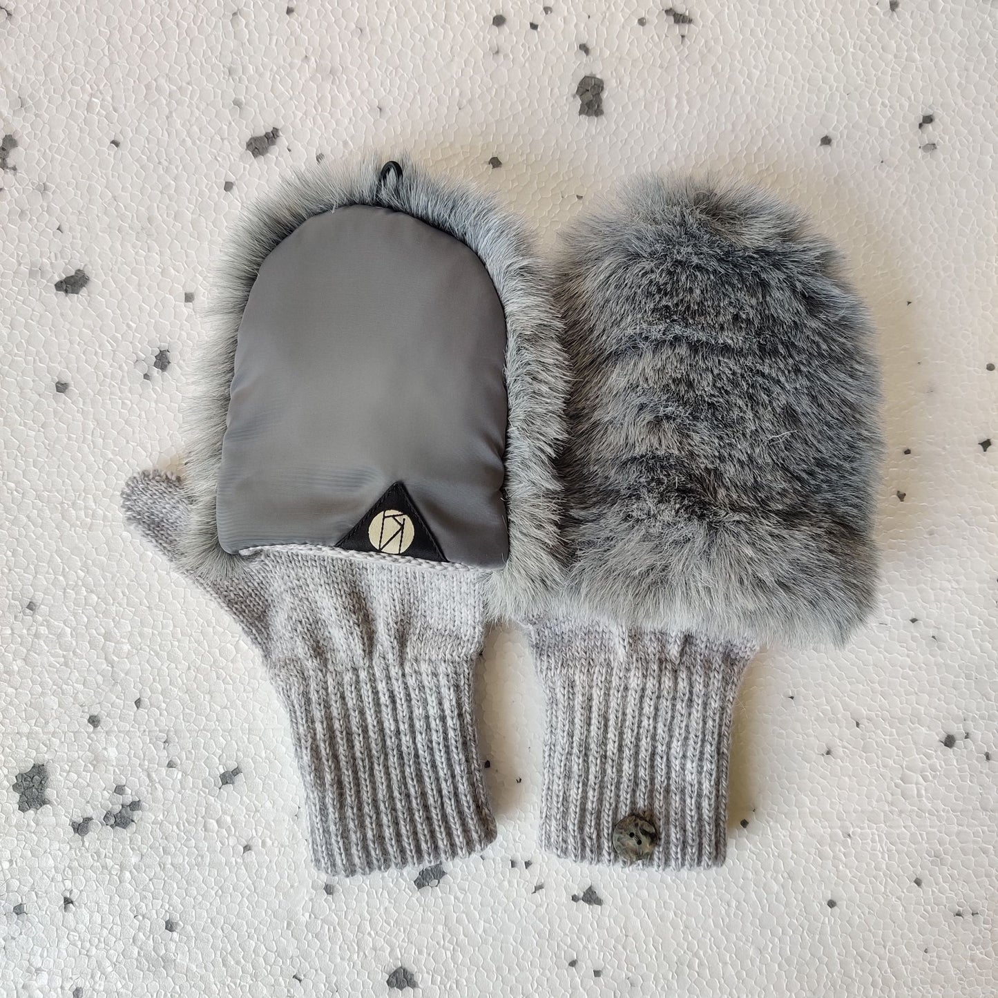 Knitted fingerless gloves with faux fur hood  LIGHT GREY MELANGE