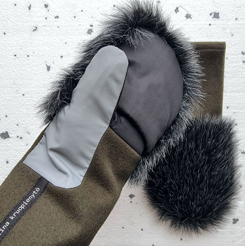 Mittens with faux fur DARK GREY MELANGE + OLIVE GREEN