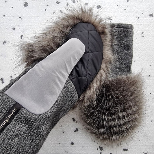 Mittens with faux fur GREY