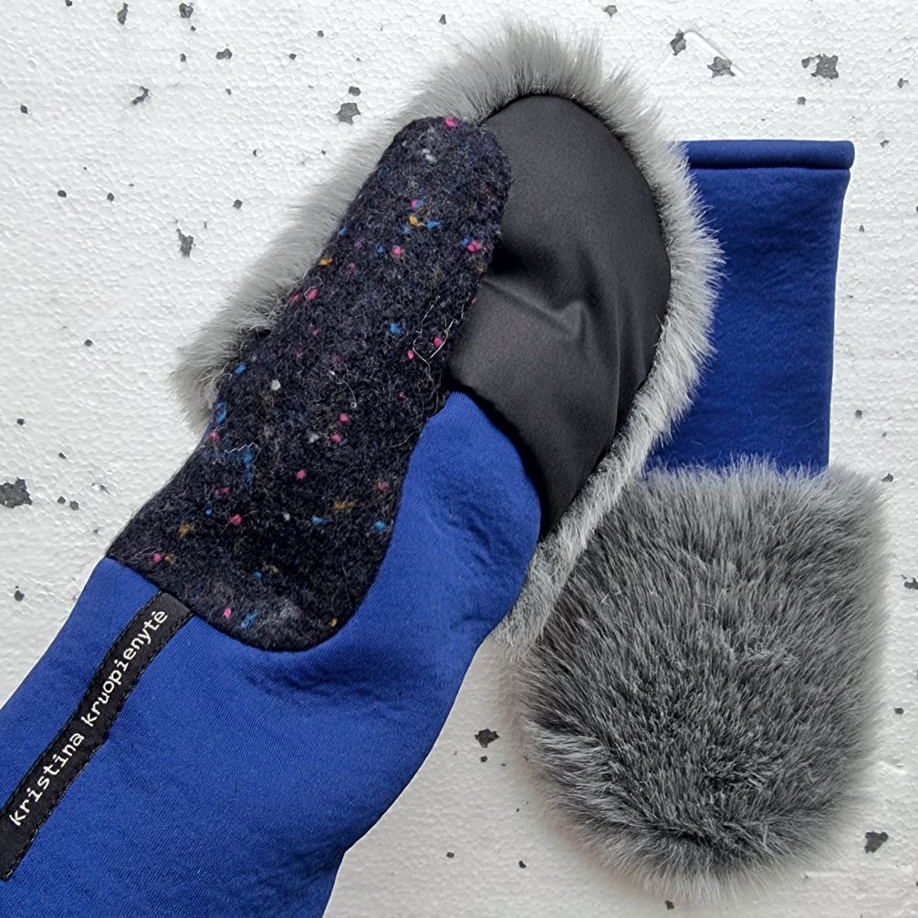 Fingerless gloves with faux fur hood  LIGHT GREY + BLUE